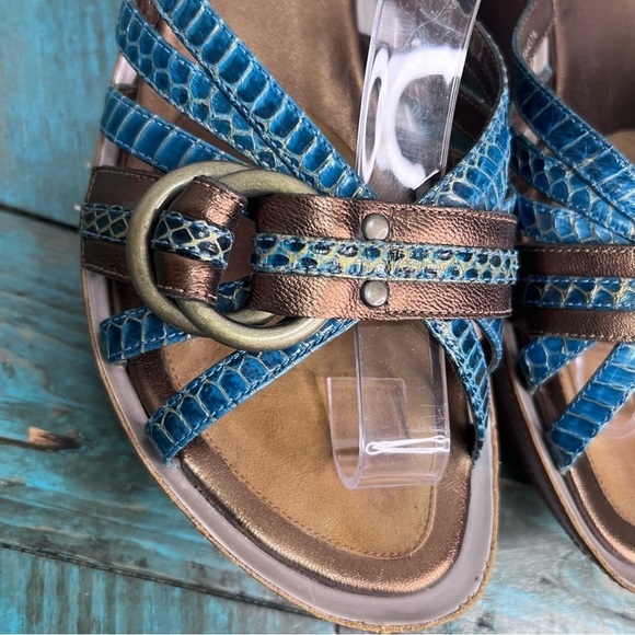 Cole Haan Nike Air Bronze & Blue Sandals Size 11 - Picture 4 of 15